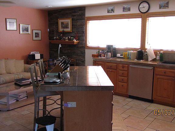 5th image of 270 Joannie Way