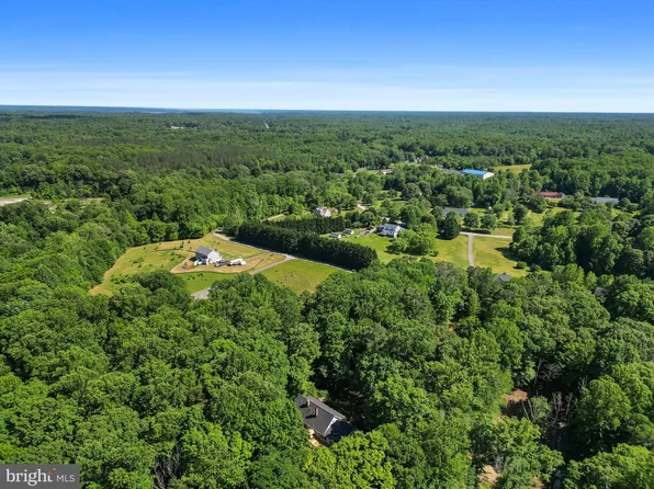 16122 Murphy Pl, Hughesville, MD 20637