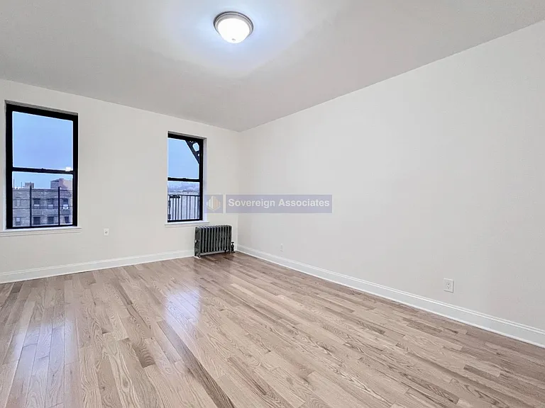 1803 Riverside Dr #5F — Photo 11