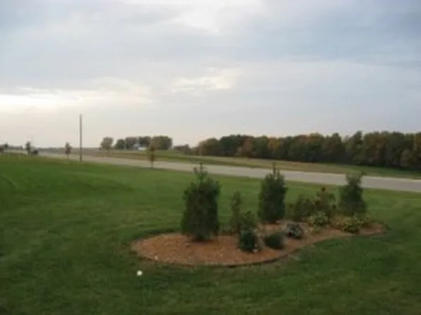 899 Kyle Ave, Cashton, WI 54619