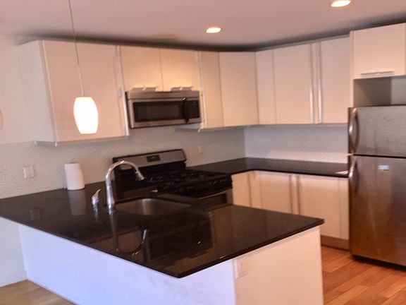 2nd image of 158 Johnson Ave APT 501