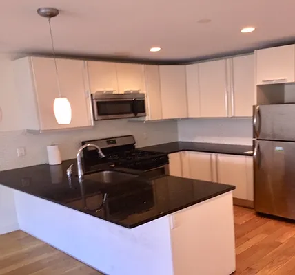 Rented by Viza Group, Inc | media 22