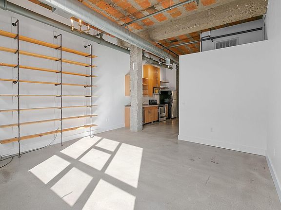 5th image of 718 Washington Ave N Suite 610