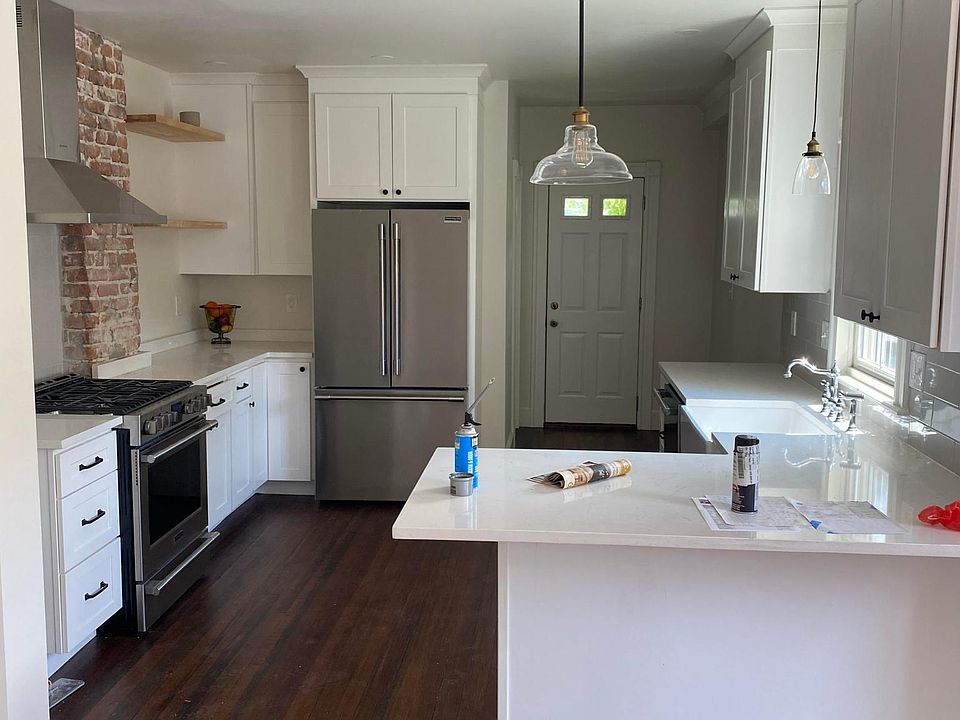 1st image of 13 Broadway St #1