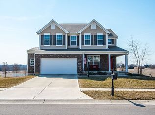 1573 Amberley Ct, Xenia, OH 45385