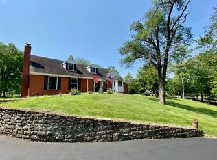 8525 Camargo Rd, Cincinnati, OH 45243