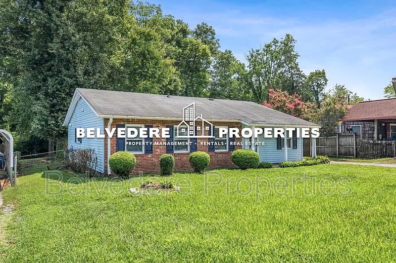 3 bed, 2.0 bath, 1320 sqft, $1,500 — Photo 1