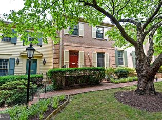 5153 Westbard Ave #15, Bethesda, MD 20816