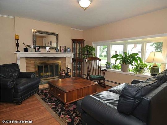 2nd image of 45 Overhill Dr