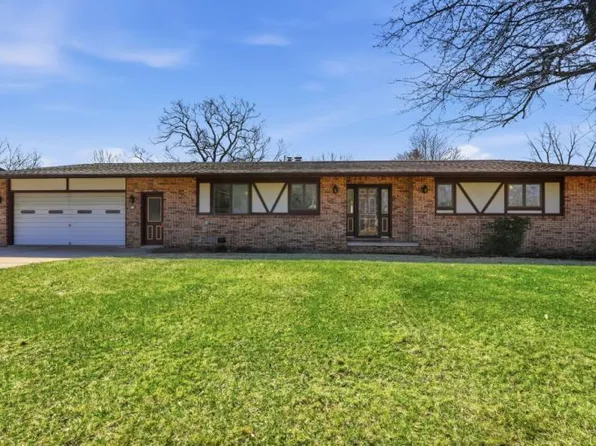 258 Arthur St, Port Austin, MI 48467