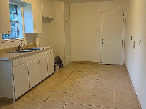 2nd image of 3403 Brill St