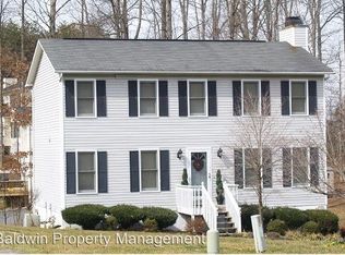 704 Ansley Ct, Winston Salem, NC 27107