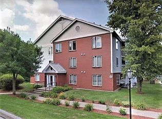 5 Timberwood Dr UNIT 205, Goffstown, NH 03045