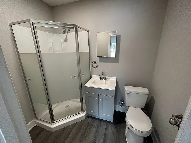 8407 Lenova Ln — Photo 32