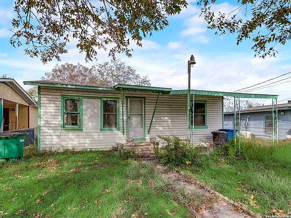 3rd image of 927 McCauley Blvd