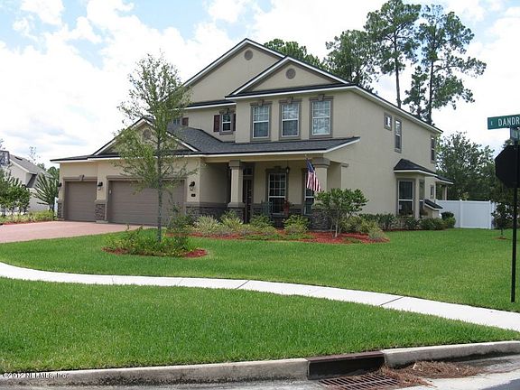 3rd image of 1105 E Dandridge Ln