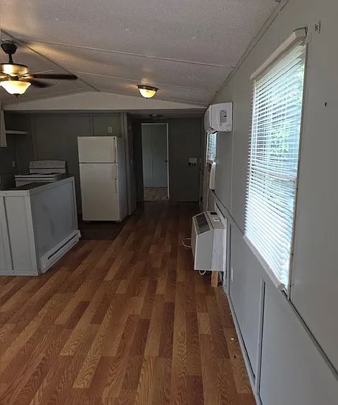 900 Kathleen Dr #43 — Photo 3