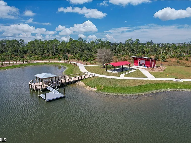42428 Cascade Dr — Photo 44