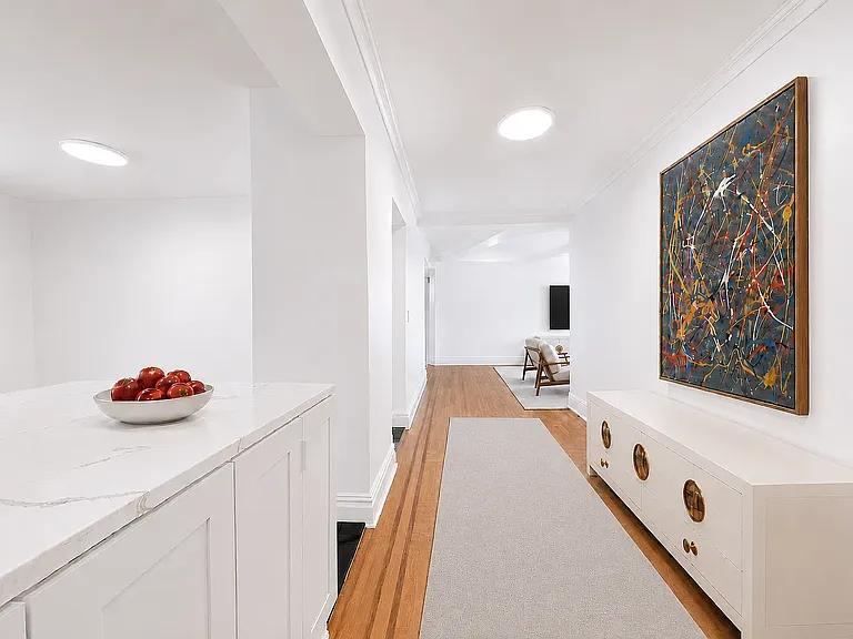 98 Riverside Dr #14C — Photo 3