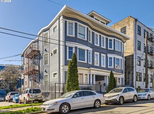 1714 NW Couch St APT 9, Portland, OR