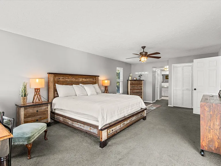 12361 W Standish Dr — Photo 22