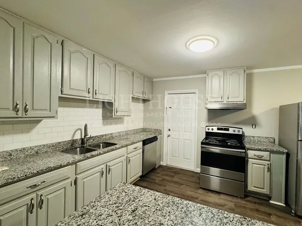1505 Rambling Rd, Knoxville, TN 37912
