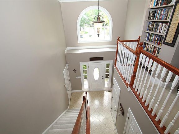 4th image of 7423 Castle Pines Ln