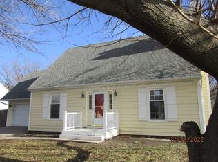 316 N Lakeside Dr, Andover, KS 67002