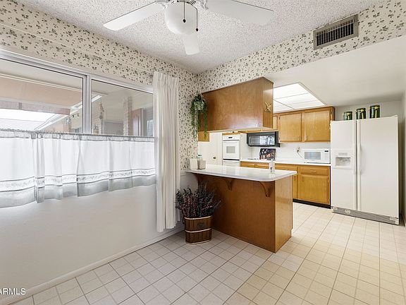 5th image of 10215 W Prairie Hills Cir