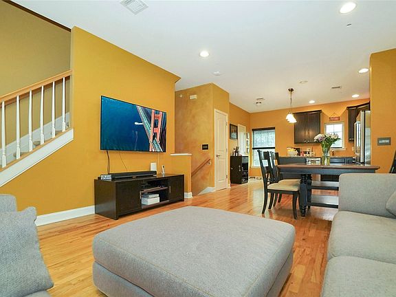 3rd image of 1 Lager Ln