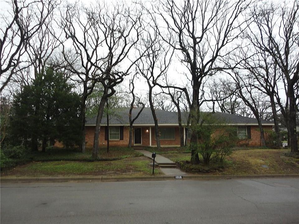 1st image of 1008 Tanglewood Ln