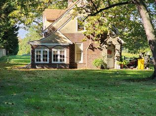 602 N Hammonds Ferry Rd, Linthicum, MD 21090