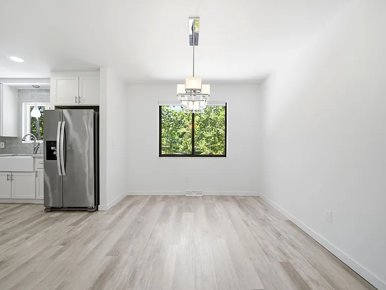 5864 Oval — Photo 10