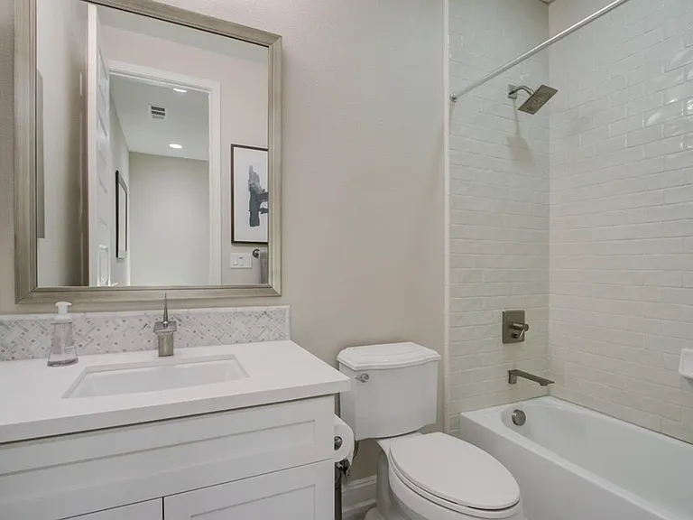 112 Evandale Ave — Photo 10