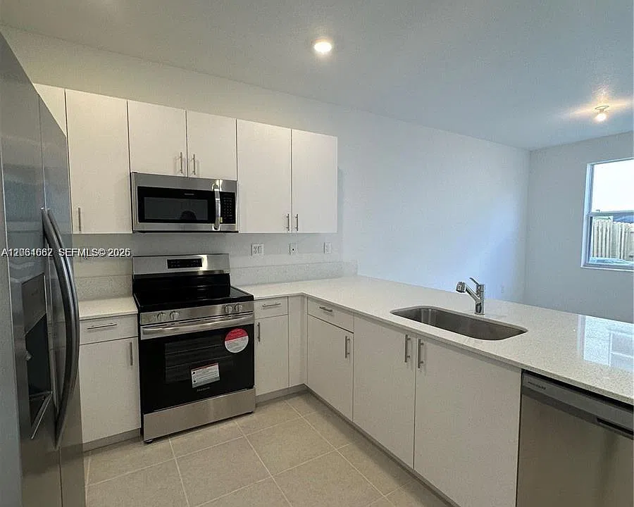 2896 SE 25th Rd