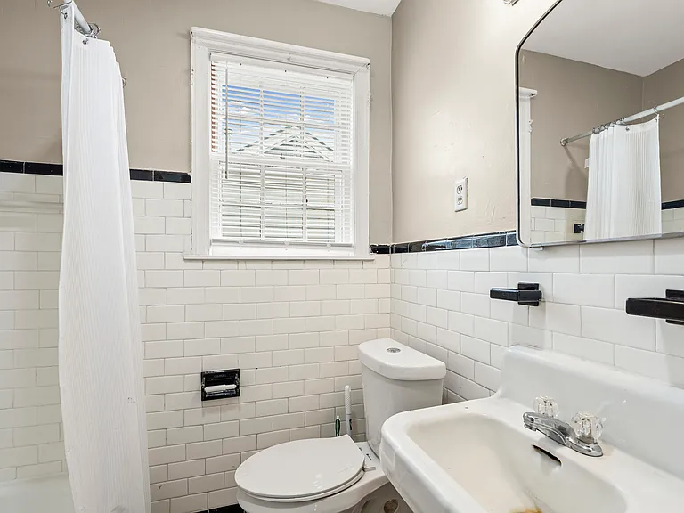 129 Roberta Dr — Photo 12