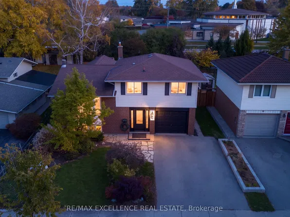 86 Dooley Dr, Kitchener, ON N2A 1L4
