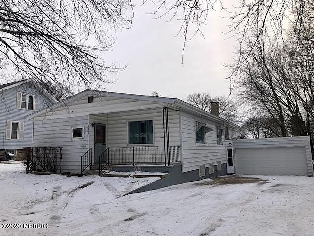 1st image of 718 E Danaher St