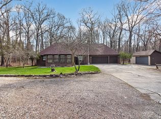 6284 Stofer Rd, Chelsea, MI