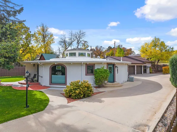 407 Saint Joe St, Spearfish, SD 57783