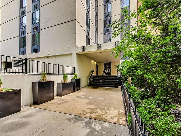 2nd image of 1339 N Dearborn St APT 16D