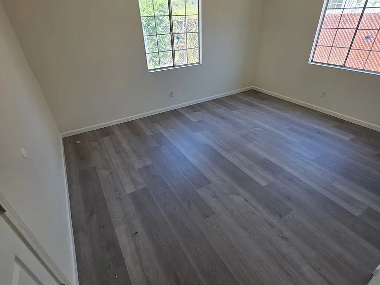 7915 Juniper Ave — Photo 11