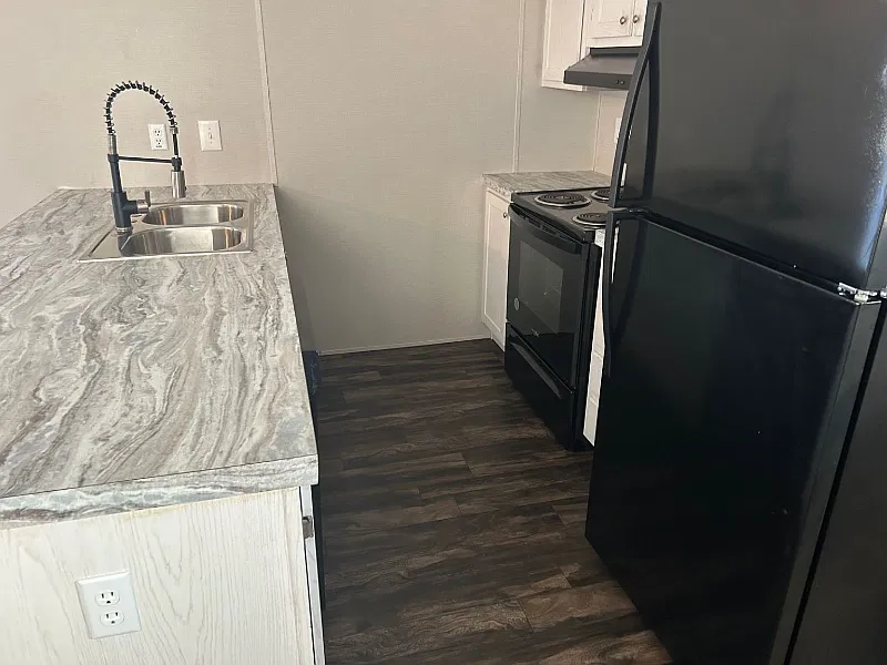 3BR/2BA Modern Home at 1129 Morning Glory Circle - Live Oak Community — Photo 4
