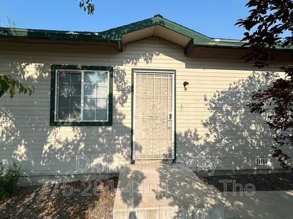 711 19th St, Sparks, NV 89431