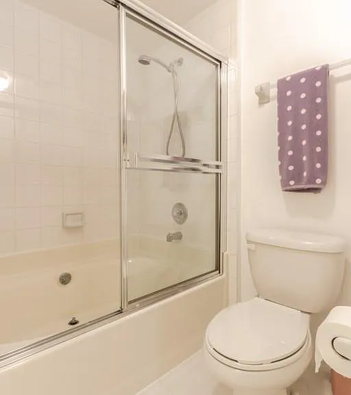 1044 Woodshire Ln #B210 — Photo 16