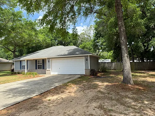 8938 Bluebell St Photo 1