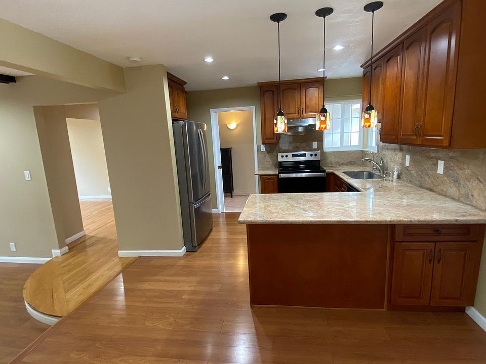 1st image of 1779 Westhaven Dr