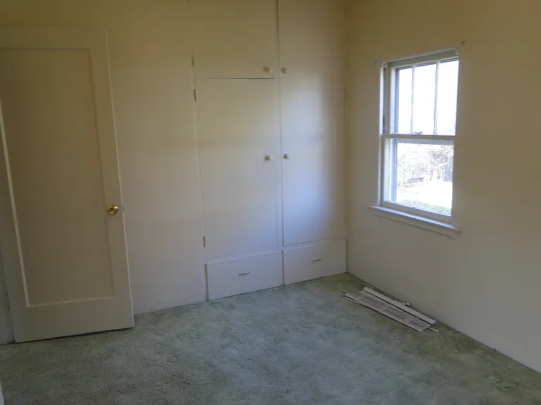 3916 W Albion St — Photo 5