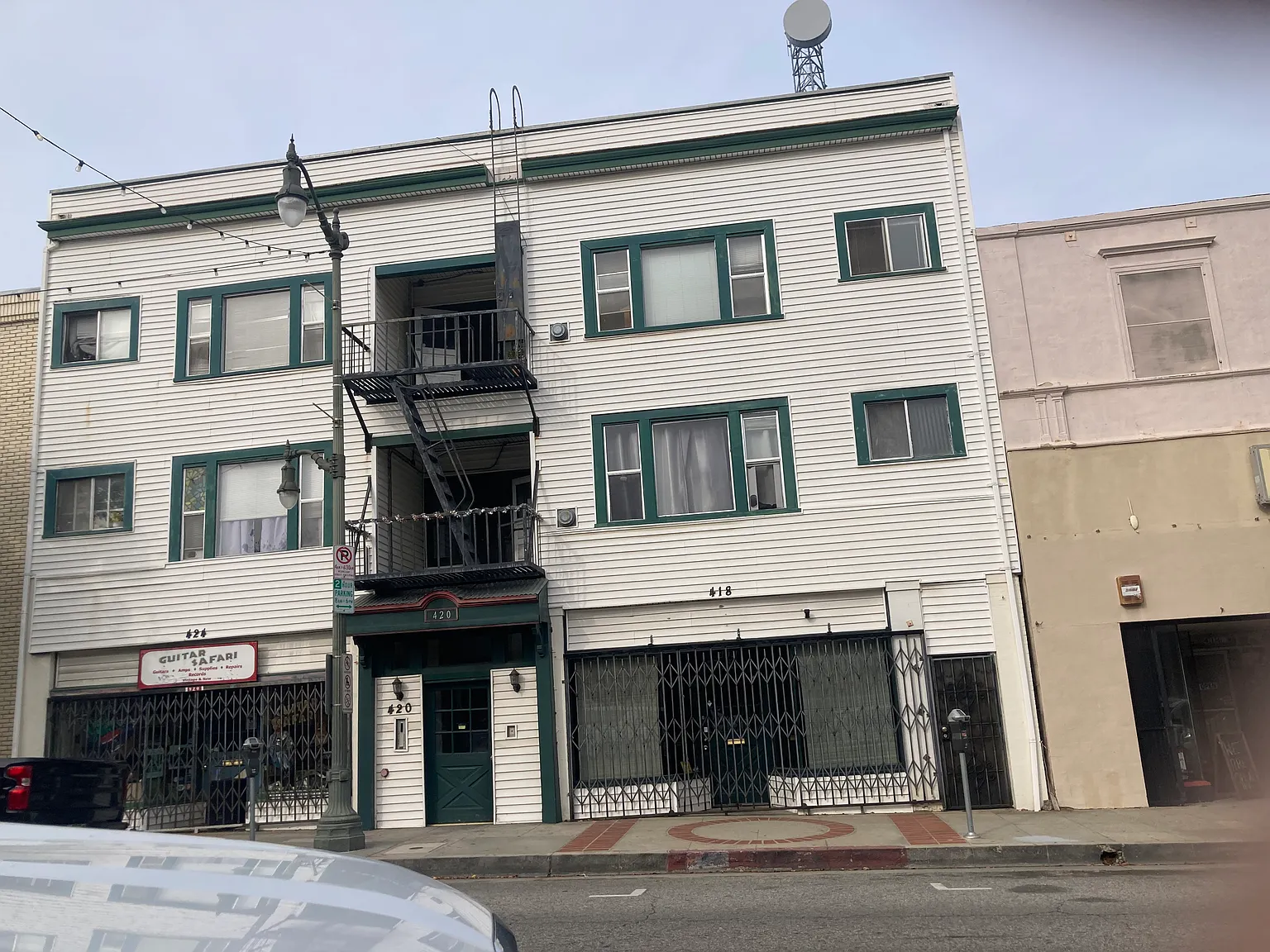 Studio, 600 sqft, $1,500 — Photo 2