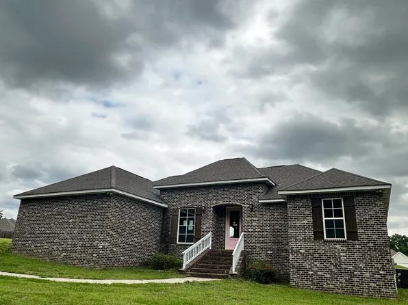 8 Shade Tree Dr, Carriere, MS 39426